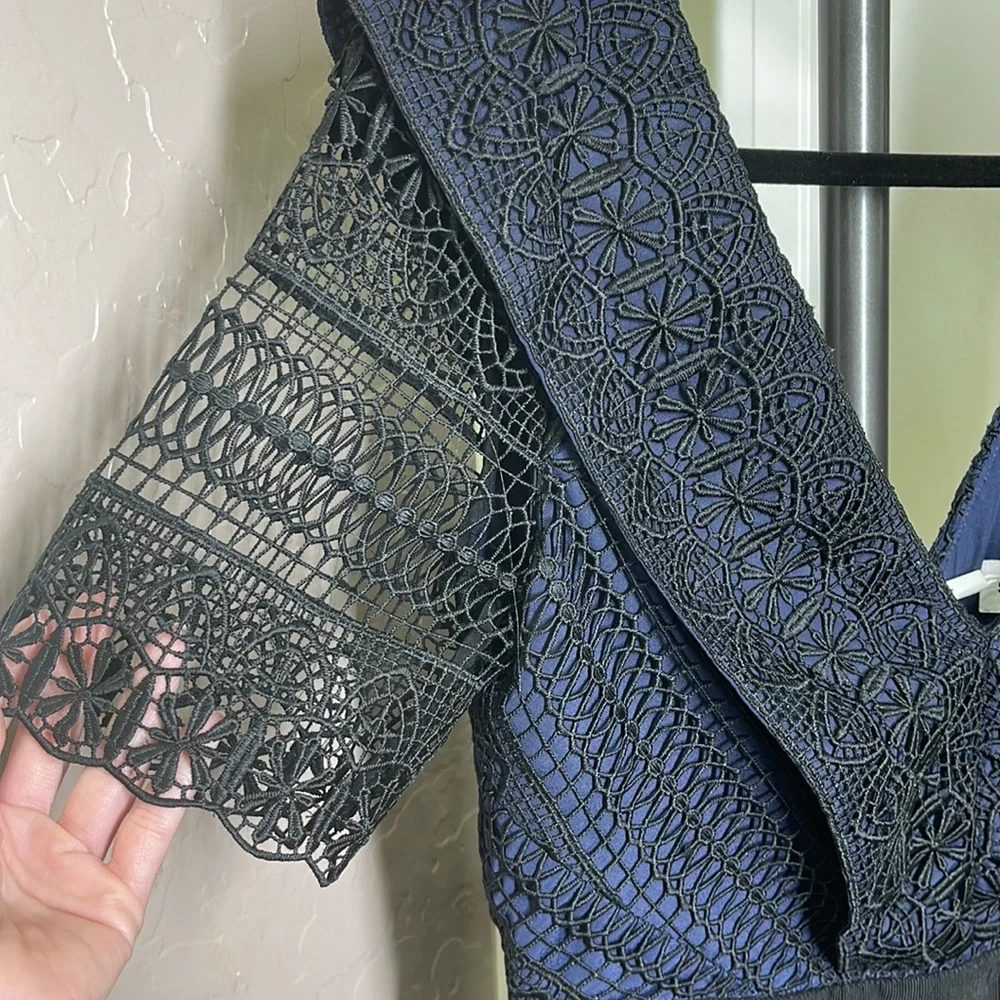 Self Portrait Spiral Panel Lace Midi Dress Navy Blue US Size 6 NEW - Picture 8 of 13